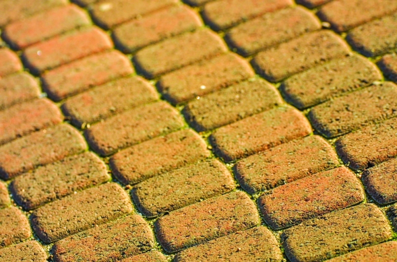 Simplify Paving Stone Installation