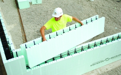 Choose the greenest builder available